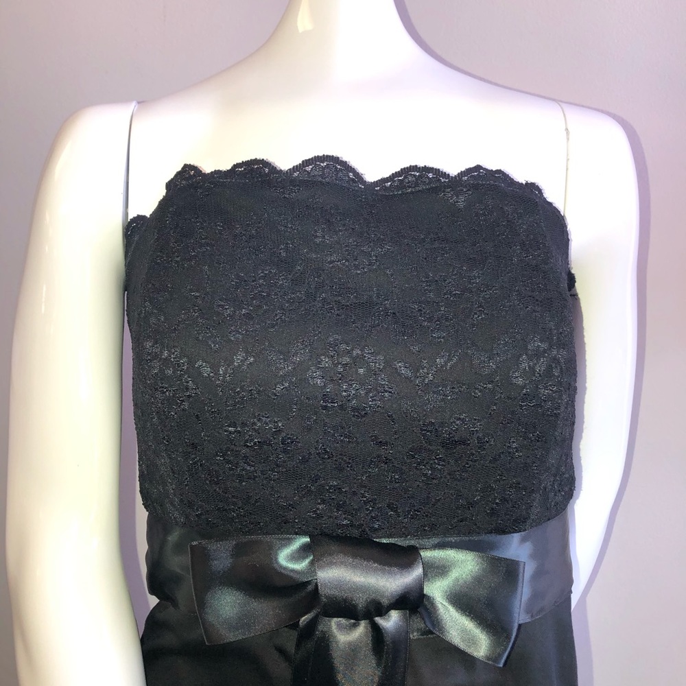 Midi Black Lace Dress - Picture 4 of 8